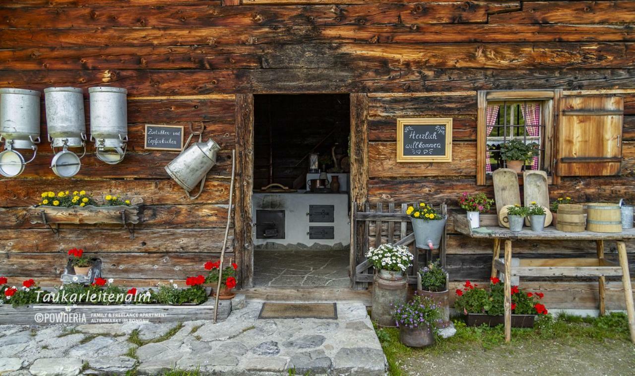 Powderia Family & Freelance Apartment In The Centre Of Ski Amade Altenmarkt im Pongau Exterior foto