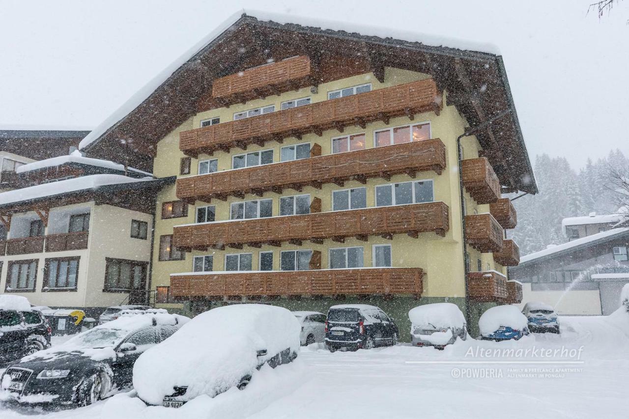 Powderia Family & Freelance Apartment In The Centre Of Ski Amade Altenmarkt im Pongau Exterior foto